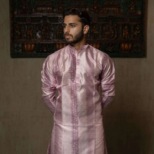 Suutraa Men’s Lavender Silk Omber Kurta - suutraa.com