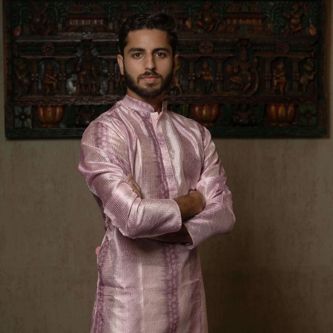 Suutraa Men’s Lavender Silk Omber Kurta - suutraa.com