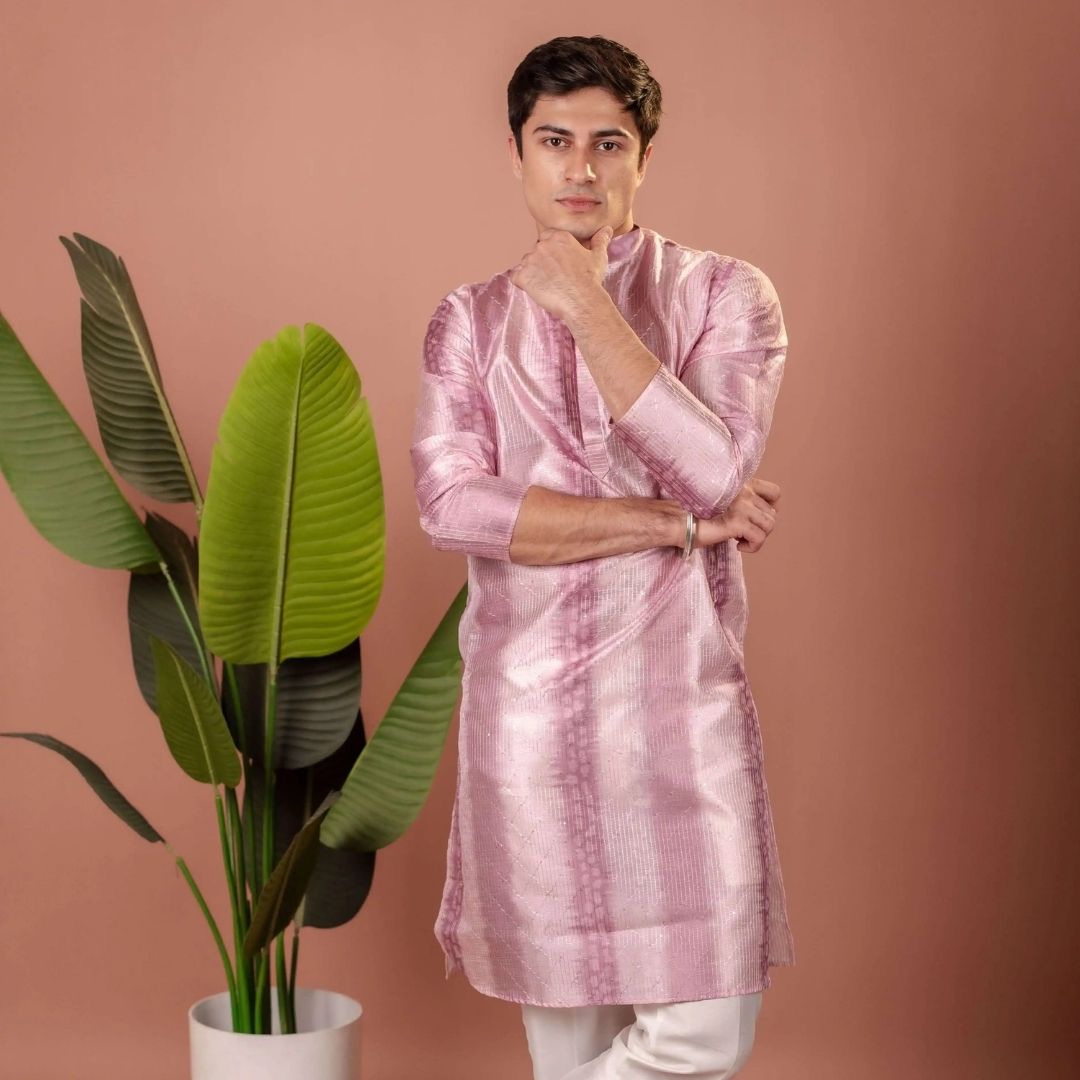 Suutraa Men’s Lavender Silk Omber Kurta - suutraa.com
