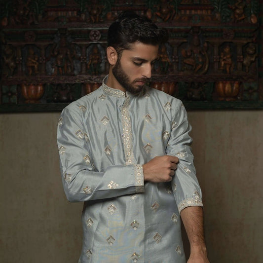 Suutraa Men’s Blue Silk all over Embroided Kurta - suutraa.com