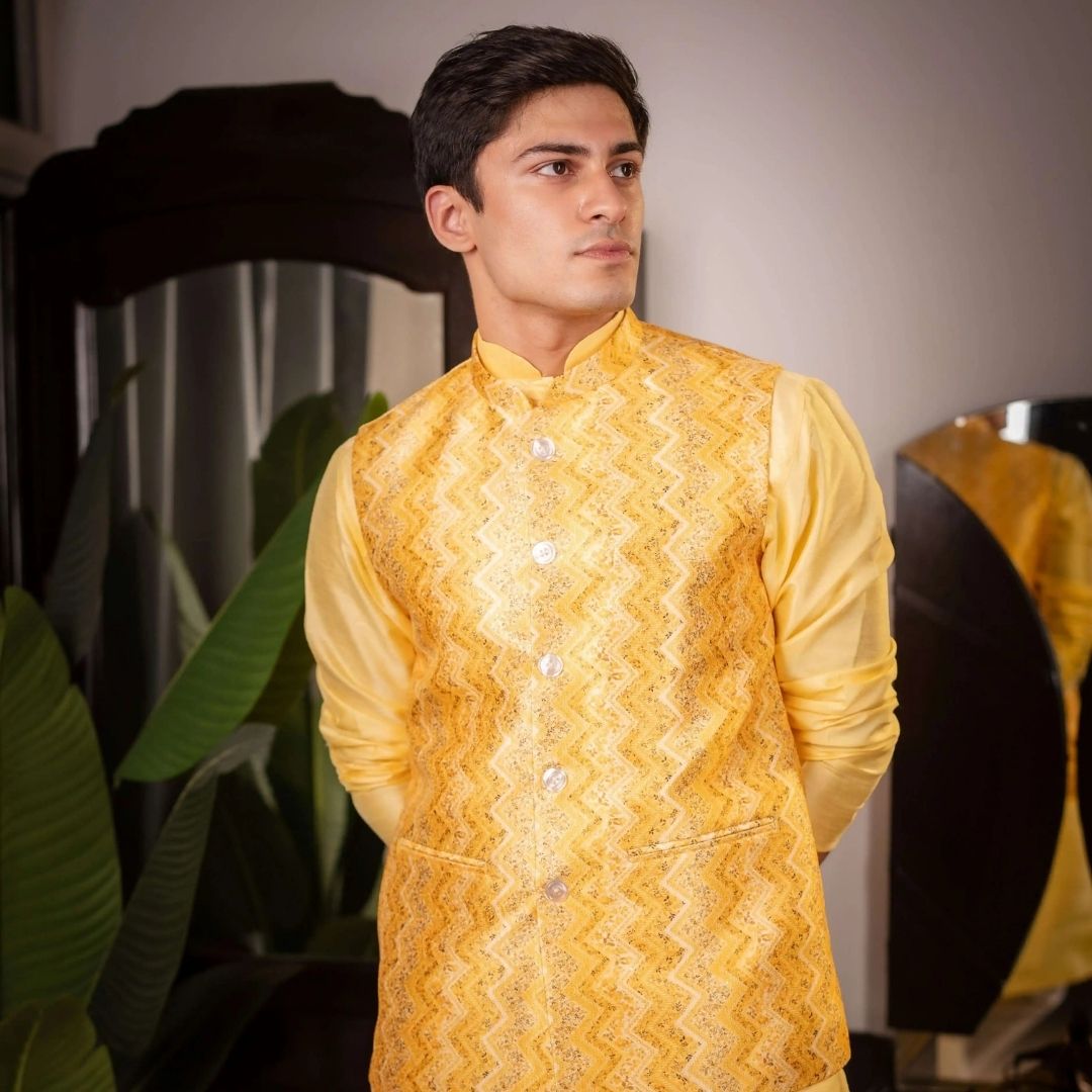 Suutraa Men’s Yellow Kurta Jacket Trouser Set - suutraa.com