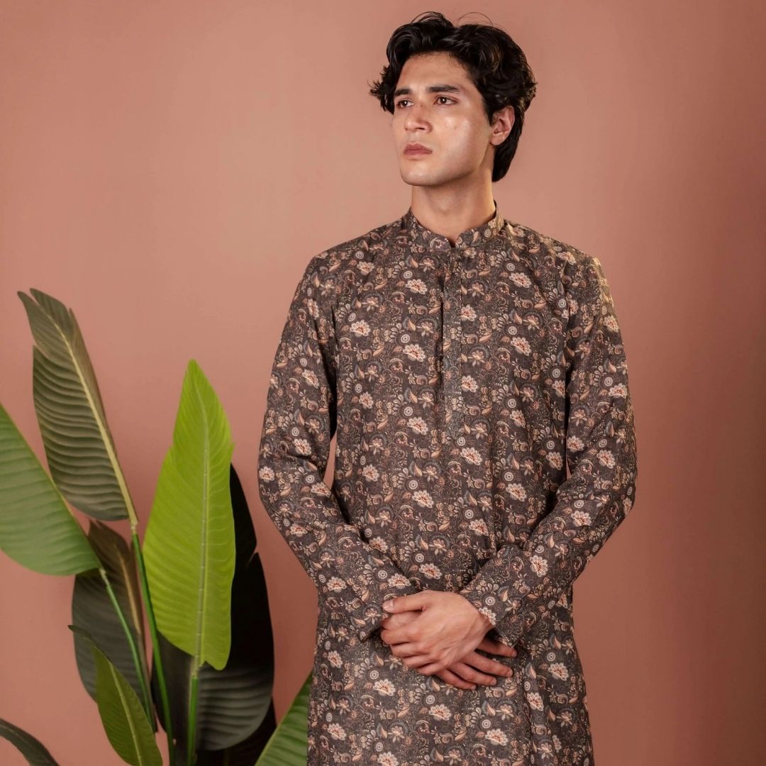 Suutraa Men’s DARK MEHANDI COLOUR PRINTED KURTA WITH BP NECK - suutraa.com