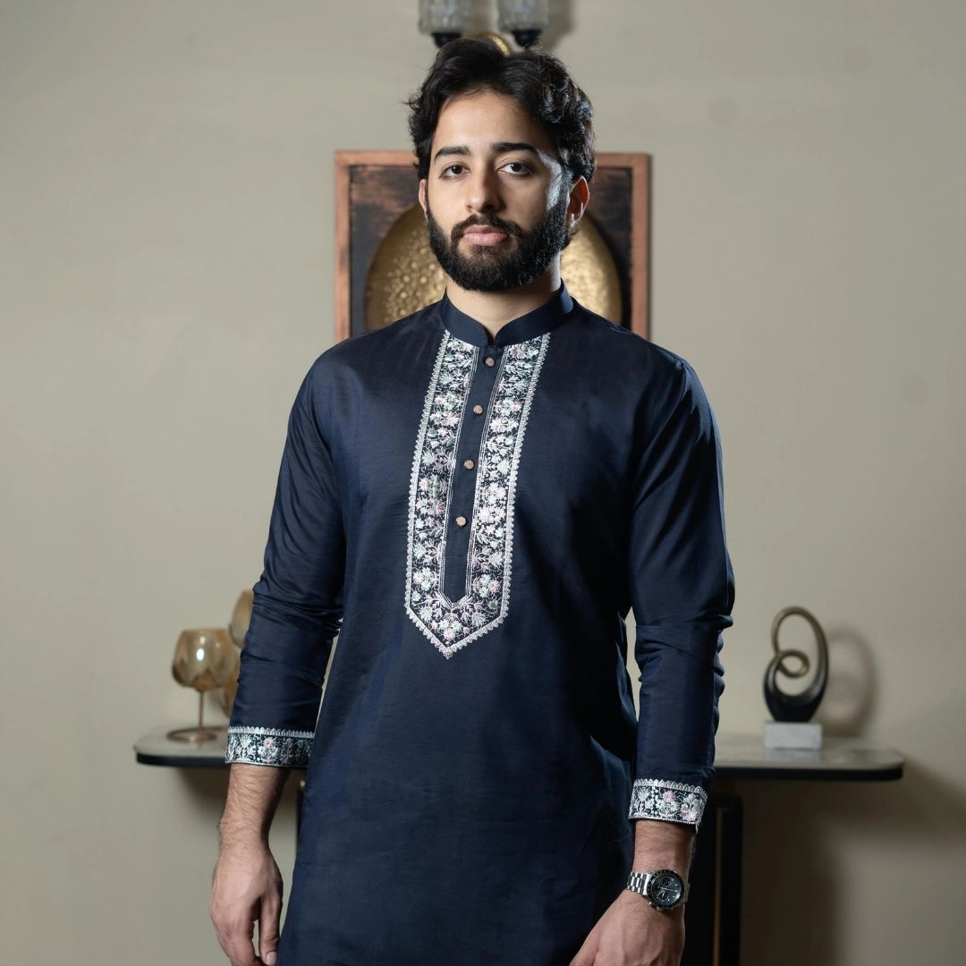 Suutraa Men's Navy Blue Silk Kurta - suutraa.com