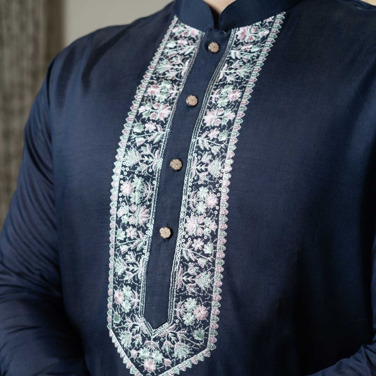 Suutraa Men's Navy Blue Silk Kurta - suutraa.com