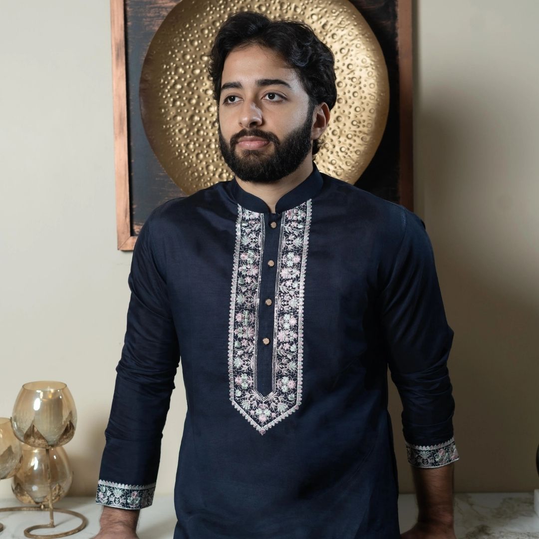 Suutraa Men's Navy Blue Silk Kurta - suutraa.com