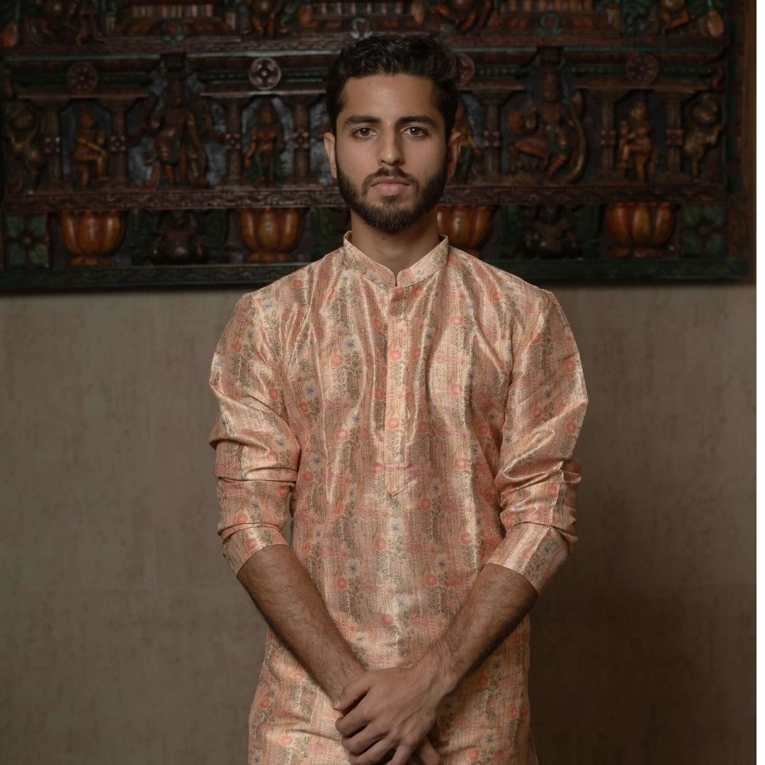 Suutraa Men's Rose Gold Silk Printed Kurta - Suutraa Men