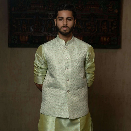 Suutraa Men's Pista Green Silk Kurta Pyjama Jacket Set - suutraa.com