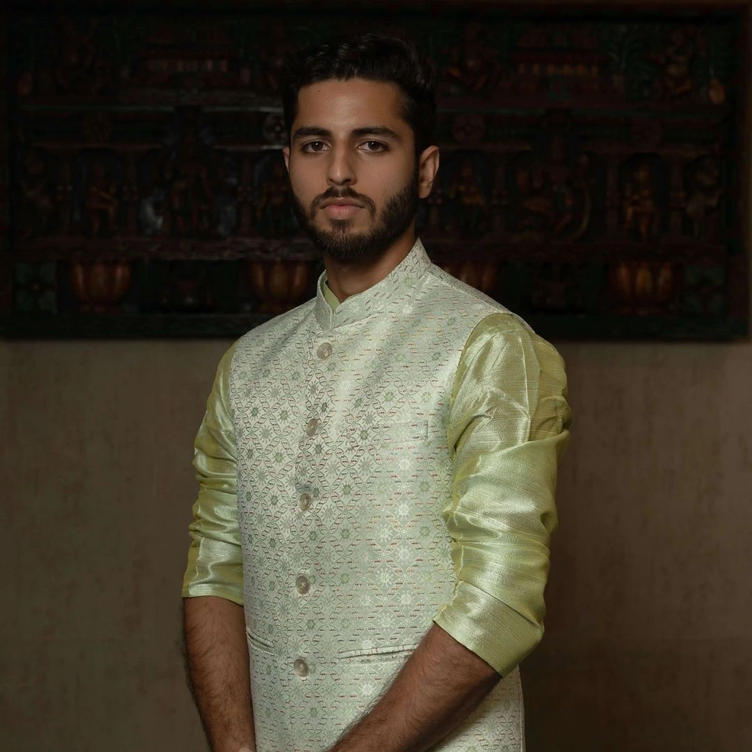 Suutraa Men's Pista Green Silk Kurta Pyjama Jacket Set - suutraa.com