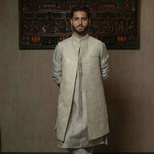 Suutraa Men's Sea Green Silk Embroided Kurta Pyjama Jacket Set - suutraa.com