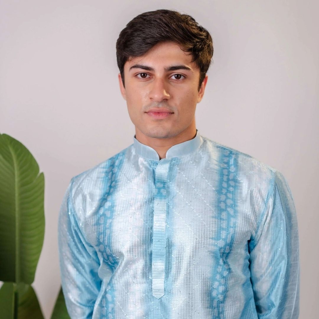 Suutraa Men's Blue Silk Ombre Kurta With Off White Pyjama Set - suutraa.com
