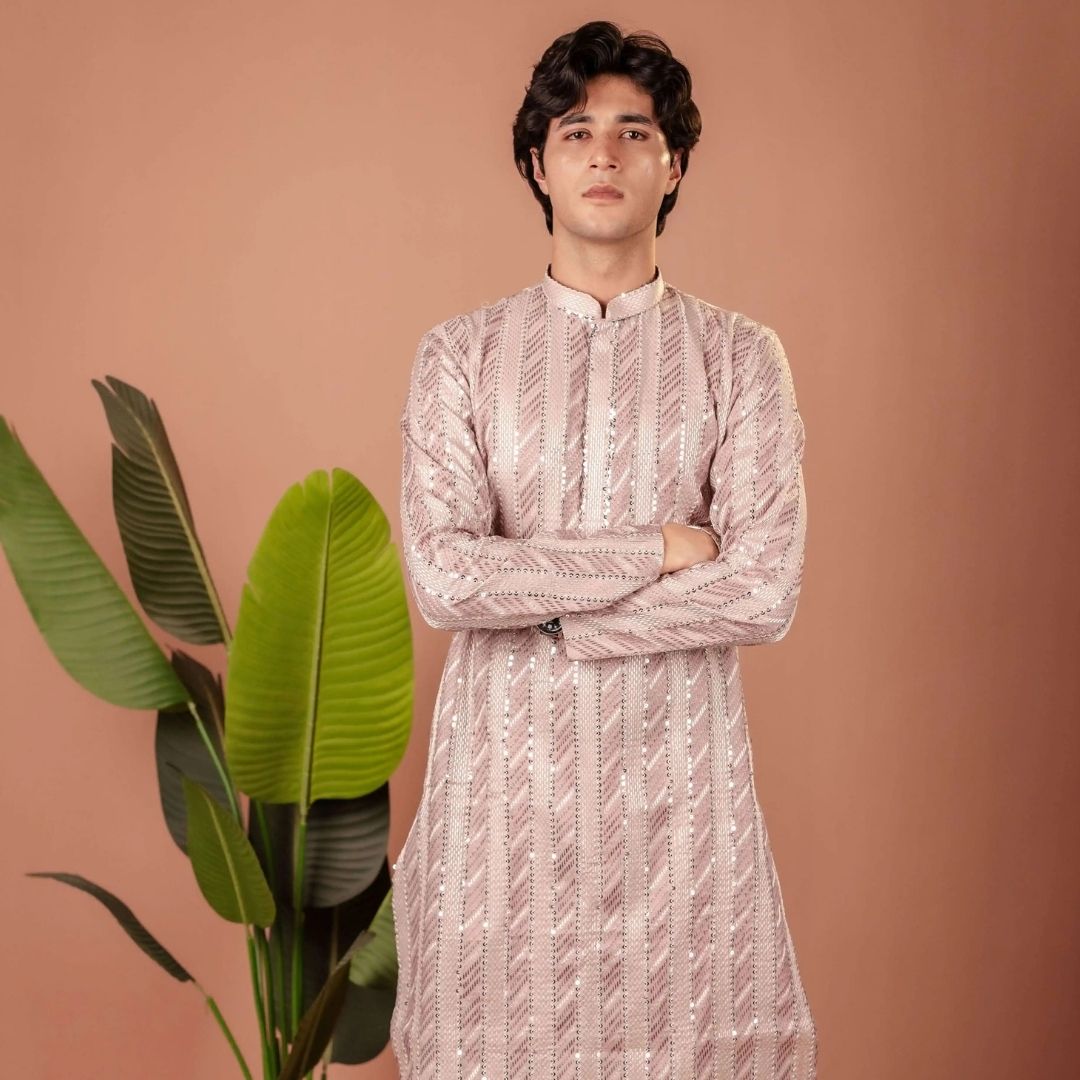 Suutraa Men's Lavender Silk all over Embroided Kurta - suutraa.com