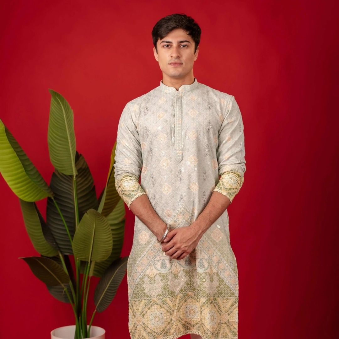 Suutraa Men's Green Figure Embroided Kurta - suutraa.com