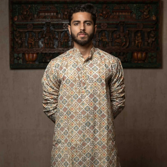 Suutraa Men's MULTI COLOUR COTTON PRINTED KURTA WITH OFF WHITE PYJAMA SET - suutraa.com