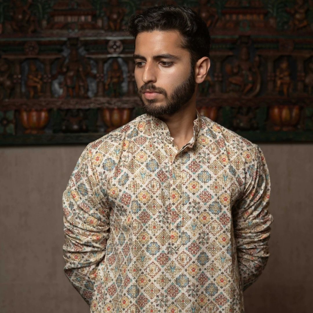 Suutraa Men's MULTI COLOUR COTTON PRINTED KURTA WITH OFF WHITE PYJAMA SET - suutraa.com