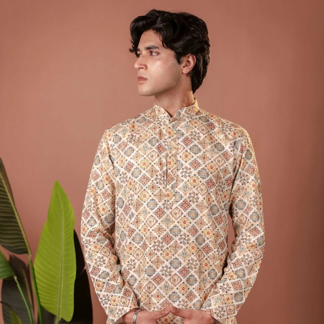 Suutraa Men's MULTI COLOUR COTTON PRINTED KURTA WITH OFF WHITE PYJAMA SET - suutraa.com