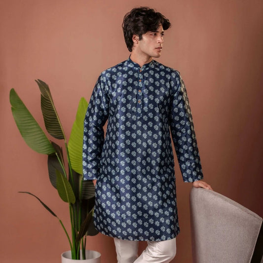 Suutraa Men's Navy Blue Jaquard Printed Kurta With Off White Pyjama Set - suutraa.com
