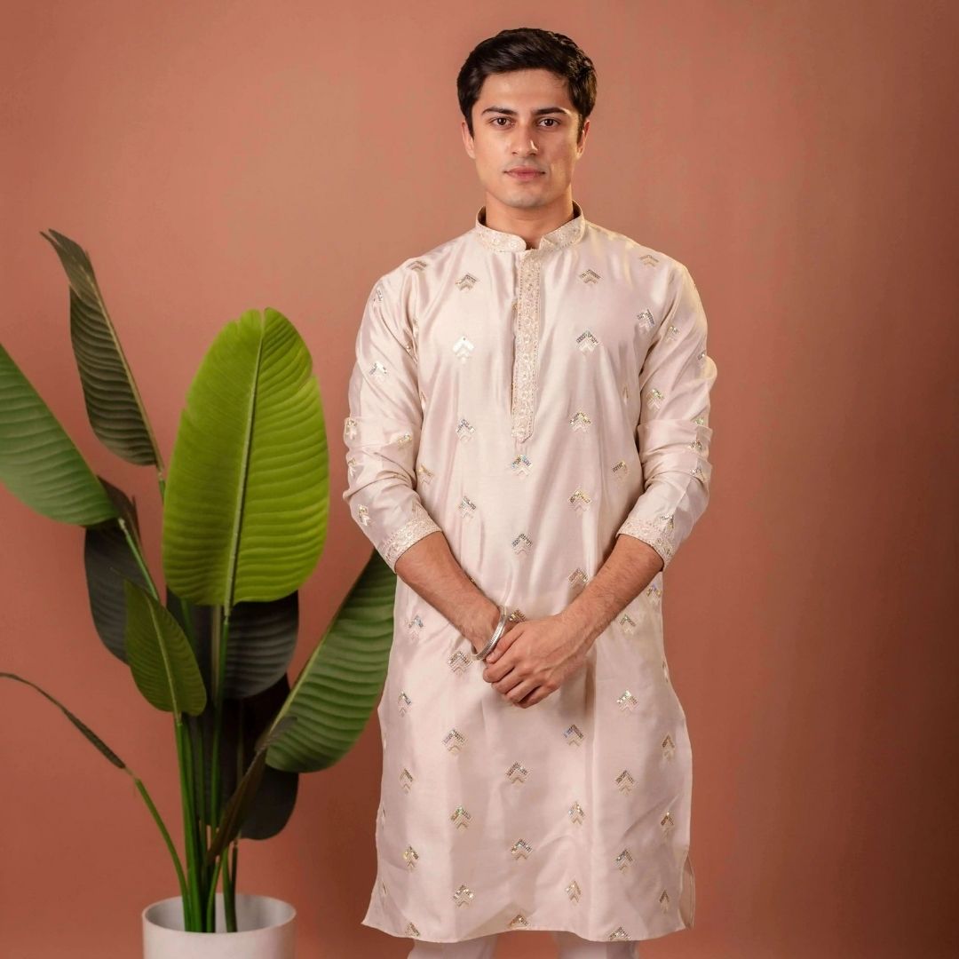 Suutraa Men's ROSE GOLD SILK ALL OVER EMBROIDED KURTA WITH OFF WHITE PYJAMA SET - suutraa.com