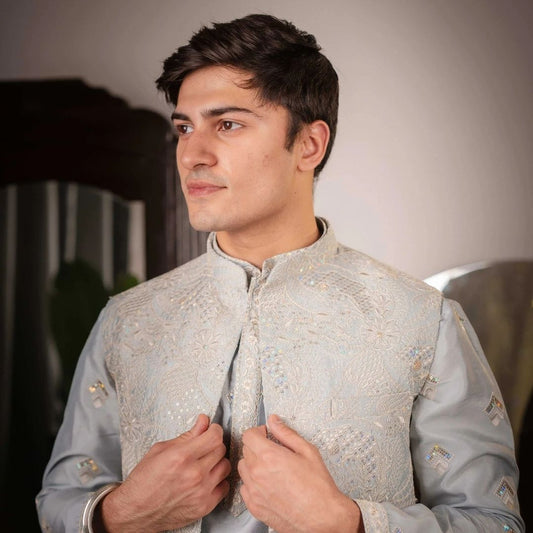 Suutraa Men's Sea Blue Silk Embroided Kurta Pyjama Jacket Set - suutraa.com