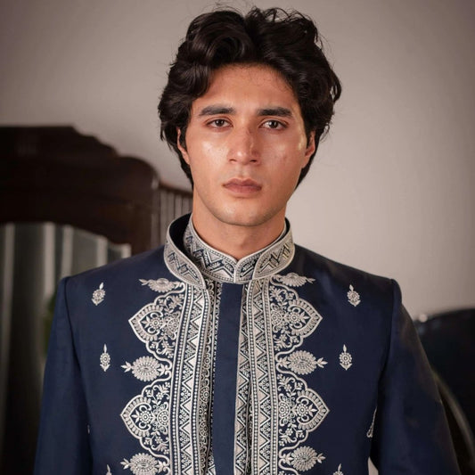 Suutraa Men's Navy Blue Silk Embroided Kurta with Jacket Pyjama Set - suutraa.com