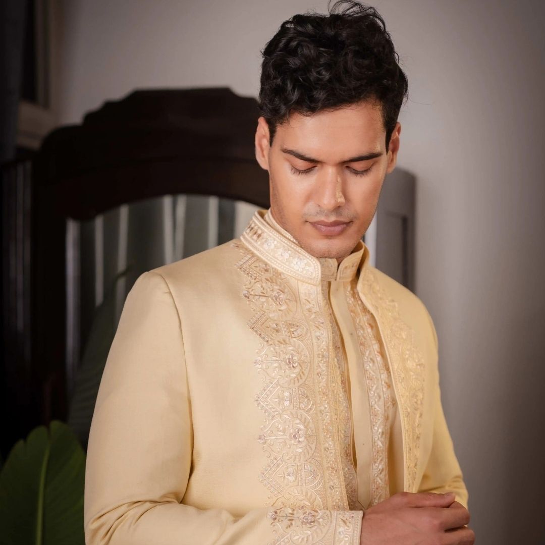 Suutraa Men's Gold Silk Embroidered Indo-Western Kurta Pyjama Set - suutraa.com