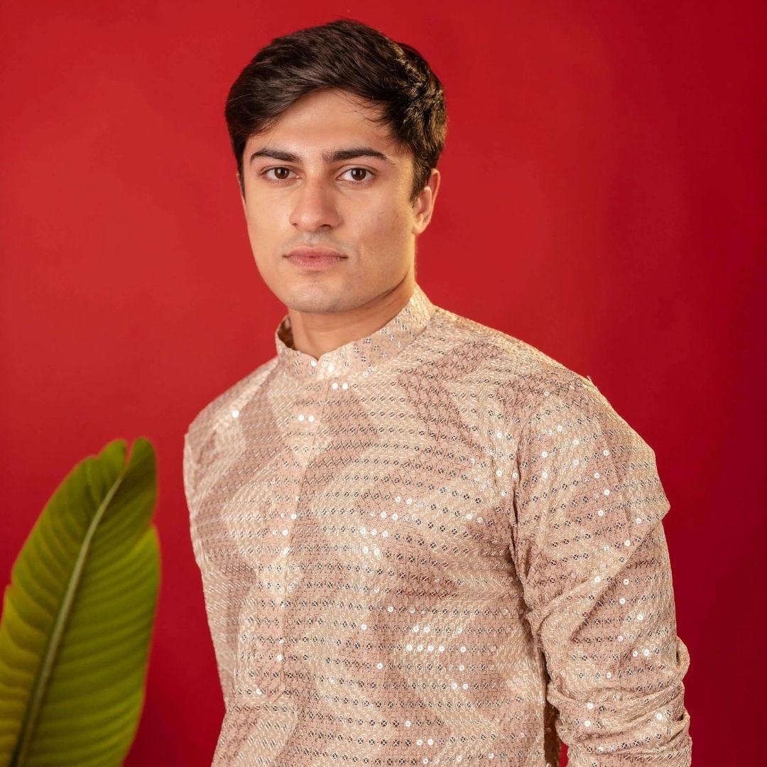 Suutraa Men's Rose Gold All Over Embroided Kurta - suutraa.com