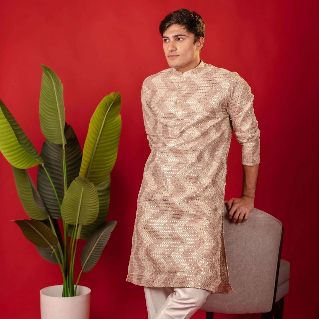 Suutraa Men's Rose Gold All Over Embroided Kurta - suutraa.com
