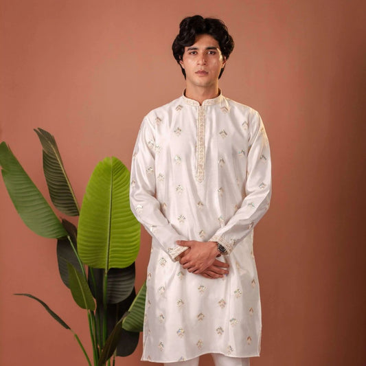 Suutraa Men's OFF WHITE SILK ALL OVER EMBROIDED KURTA - suutraa.com