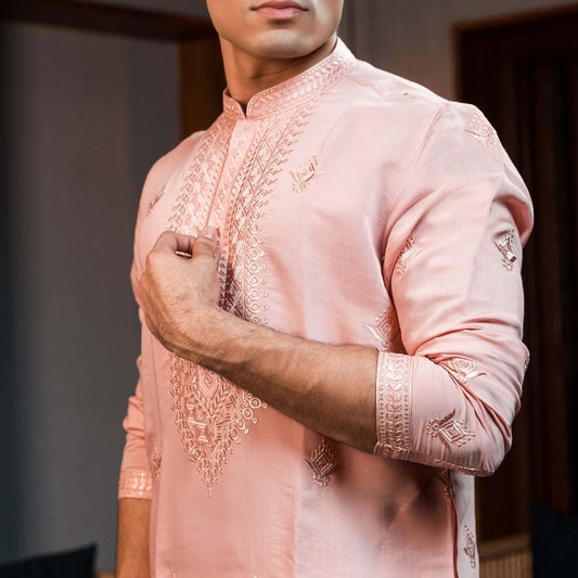 Suutraa Men's Light Pink Silk Embroidered Kurta - suutraa.com