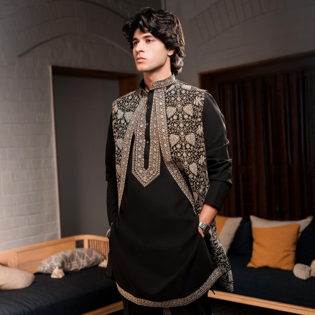 Suutraa Mens's Black Long Kurta Jacket Pant Set - suutraa.com