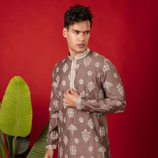 Suutraa Men's Brown all over Embroided Kurta - suutraa.com