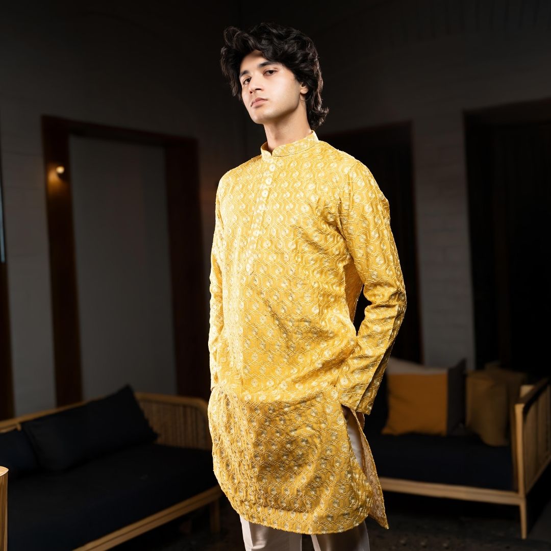 Suutraa Men's Yellow Silk Embroidered Kurta - suutraa.com