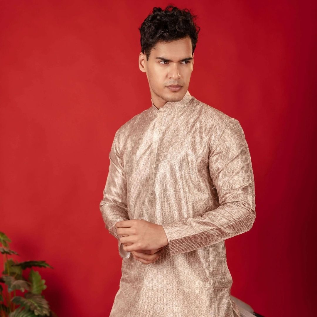 Suutraa Men's Beige Silk Printed Kurta - suutraa.com