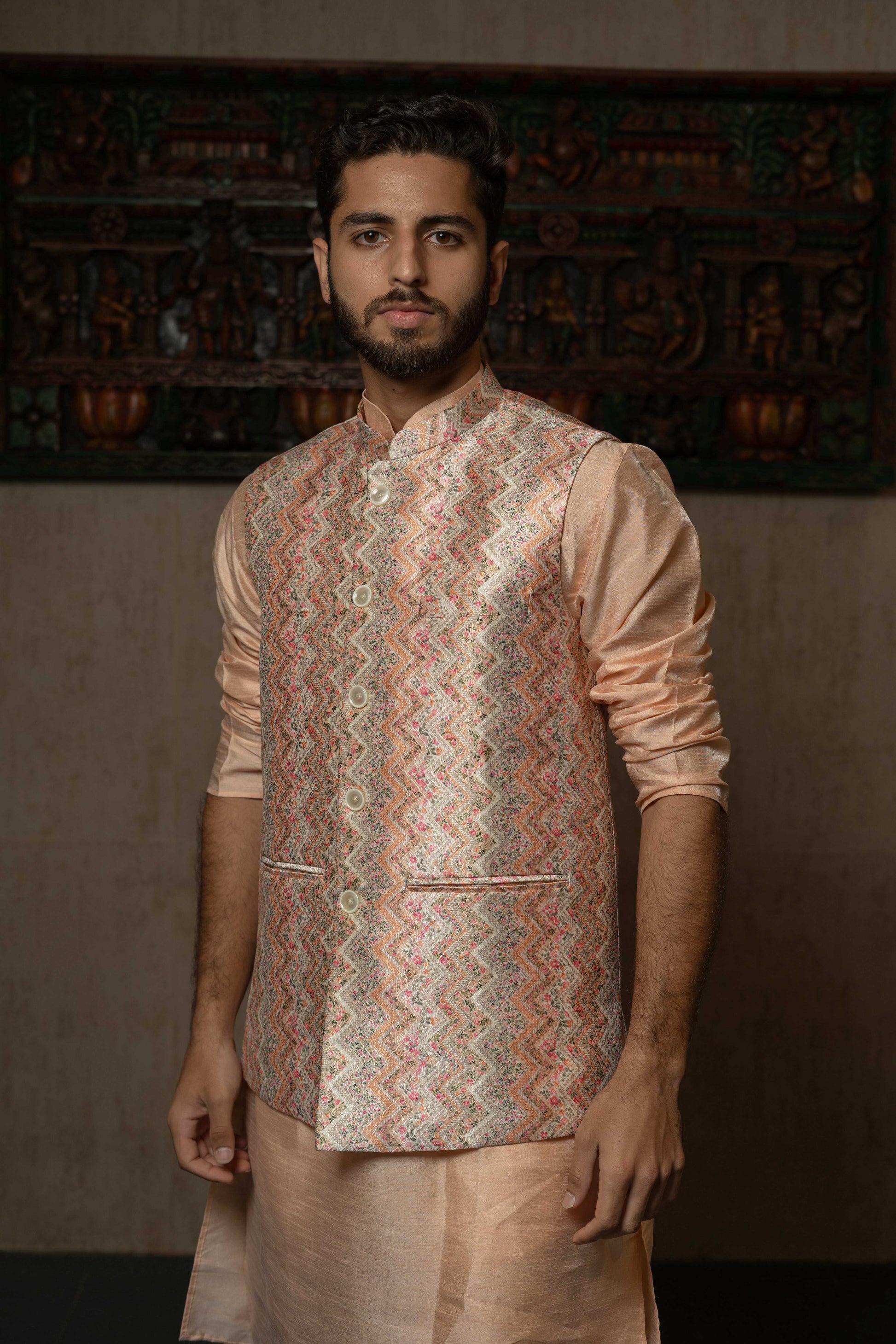 SUUTRAA MEN'S DESIGNER PEACH SILK NEHRU JACKET