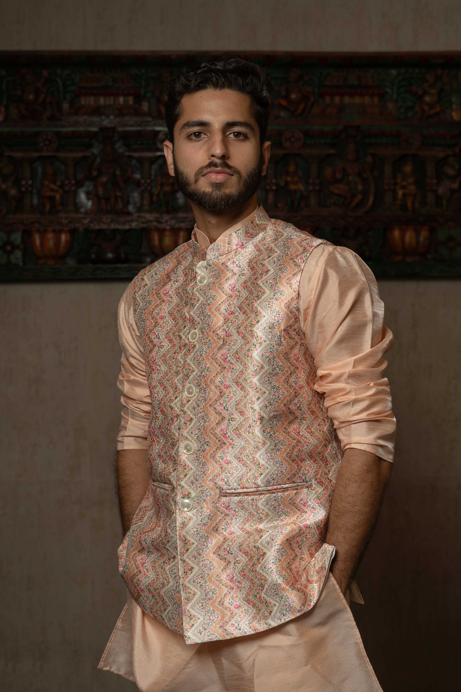 SUUTRAA MEN'S DESIGNER PEACH SILK NEHRU JACKET