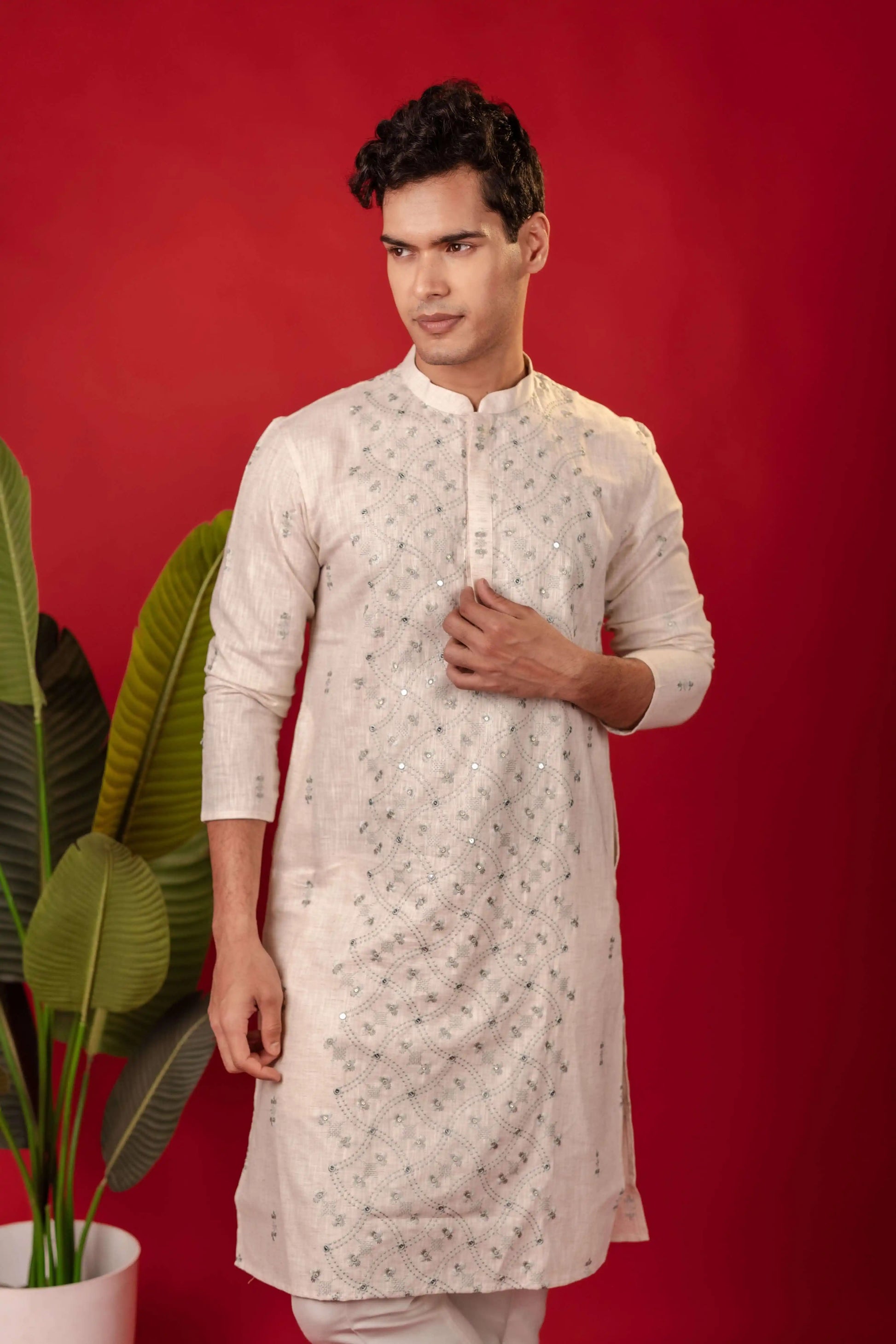 Suutraa Men's Cream Linen Embroided Kurta With Off White Pyjama Set - suutraa.com
