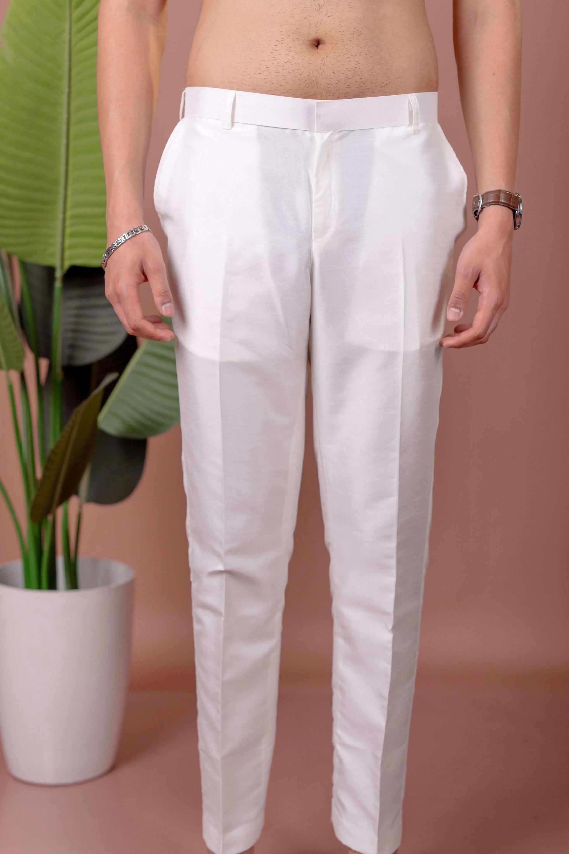 SUUTRAA MEN'S OFF WHITE SILK PYJAMA - suutraa.com