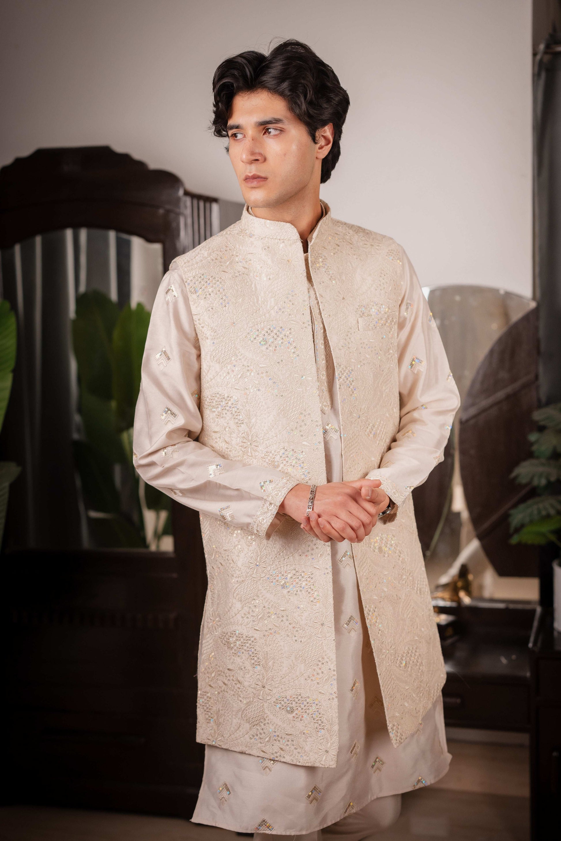 Suutraa Men's Rose Gold Silk Embroided Kurta Pyjama Jacket Set