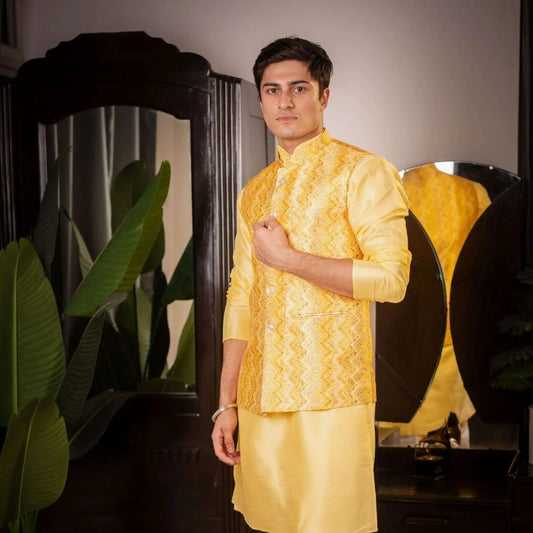 Suutraa Men’s Yellow Kurta Jacket Trouser Set - suutraa.com