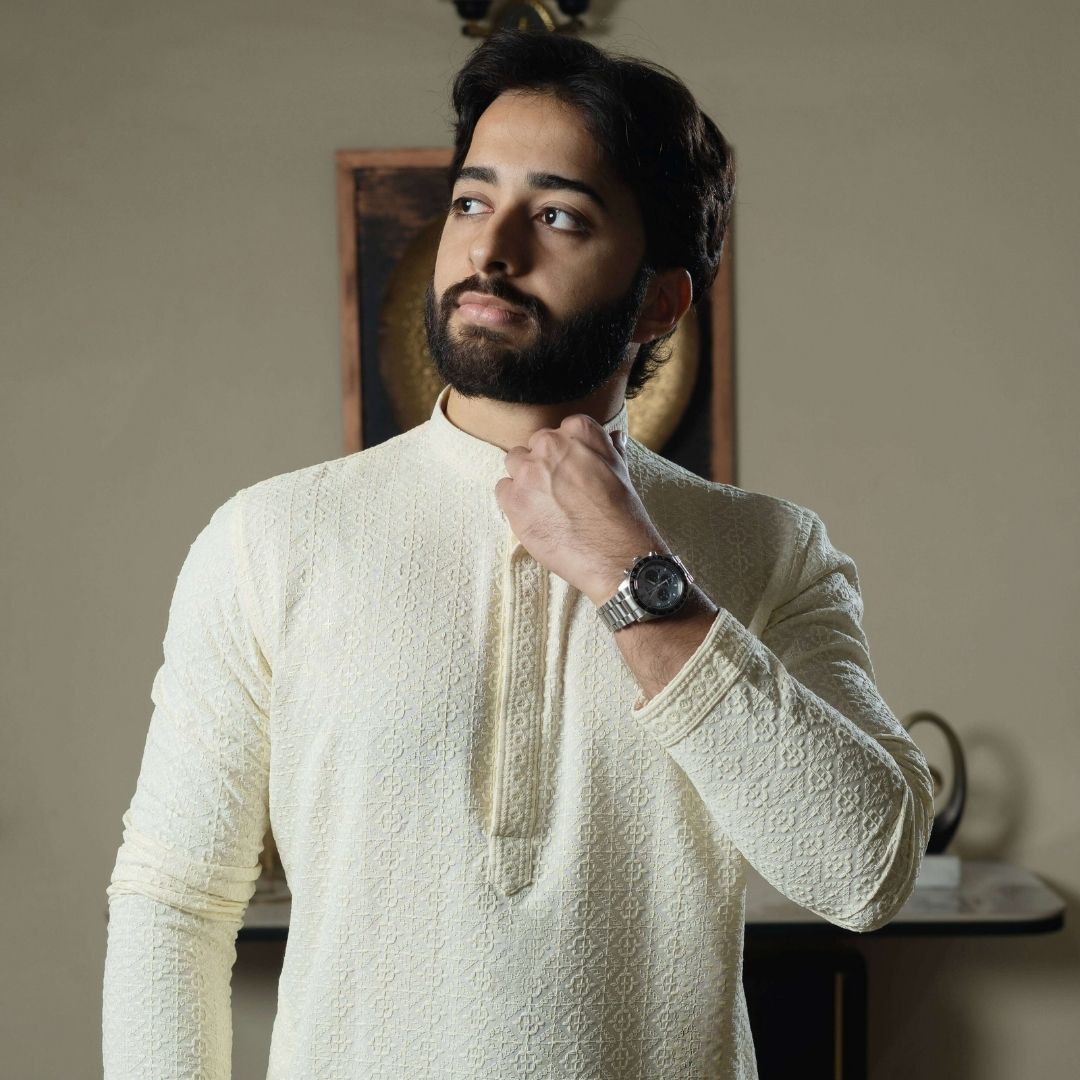 Suutraa Men's Cream Chikankari Kurta - suutraa.com