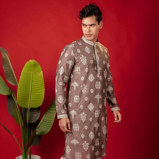 Suutraa Men's Brown all over Embroided Kurta With Off White Pyjama Set - suutraa.com