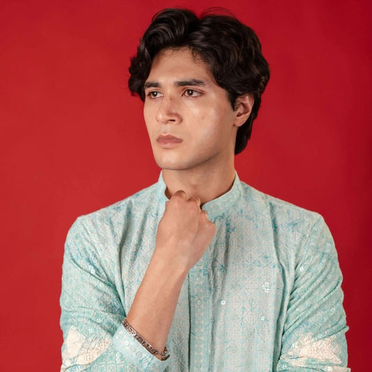 Suutraa Men's Sky Blue Figure Embroided Chikankari Kurta With Off White Pyjama Set - suutraa.com