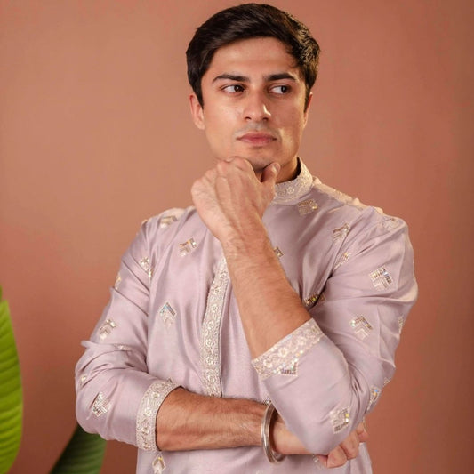 Suutraa Men's Lavender Silk all over Embroided Kurta With Off White Pyjama Set - suutraa.com