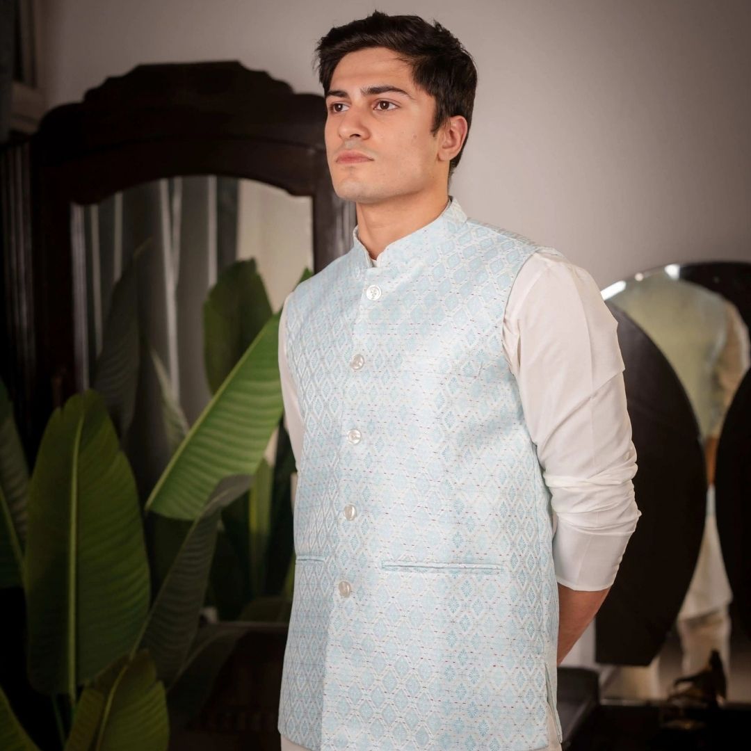 SUUTRAA MEN'S SKY BLUE SILK NEHRU JACKET - suutraa.com