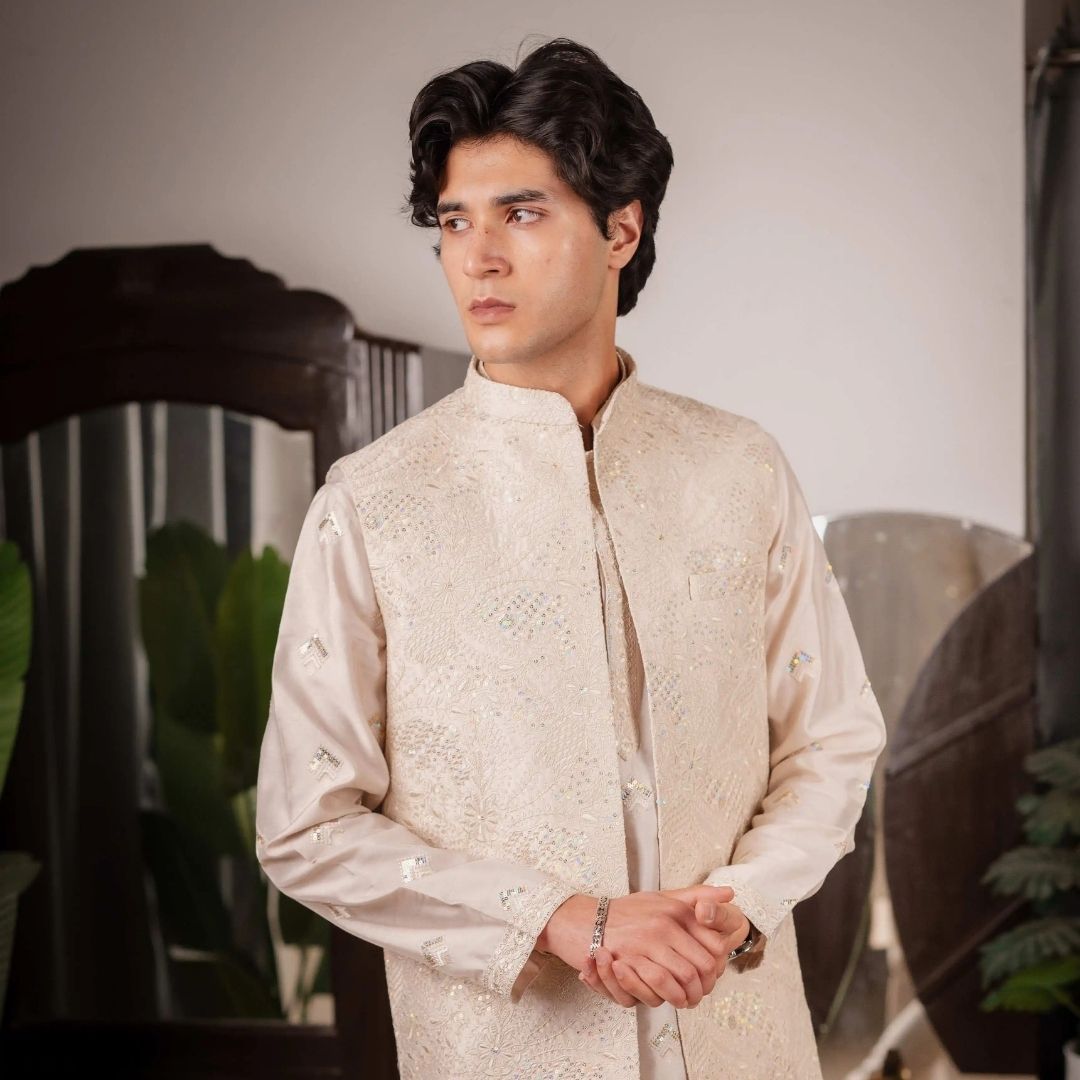 Suutraa Men's Rose Gold Silk Embroided Kurta Pyjama Jacket Set - suutraa.com