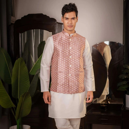 Suutraa Men's Off-White Silk Kurta Pyjama with Printed Jacket Set - suutraa.com