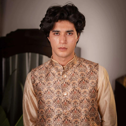 Suutraa Men's Beige Silk Kurta with Printed Jacket Pyjama Set - suutraa.com