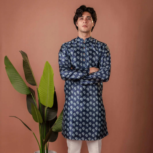 Suutraa Men's Navy Blue Jaquard Printed Kurta - suutraa.com