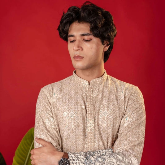 Suutraa Men's Beige Figure Embroided Chikankari Kurta - suutraa.com
