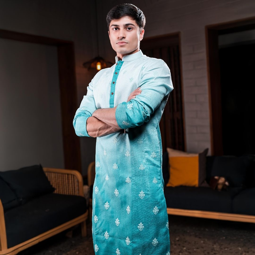 Suutraa Men's Blue Ombre Embroidered Silk Kurta - suutraa.com