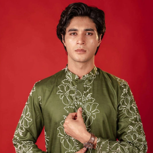 Suutraa Men's Bottle Green Linen Designer Thread Work Kurta - suutraa.com